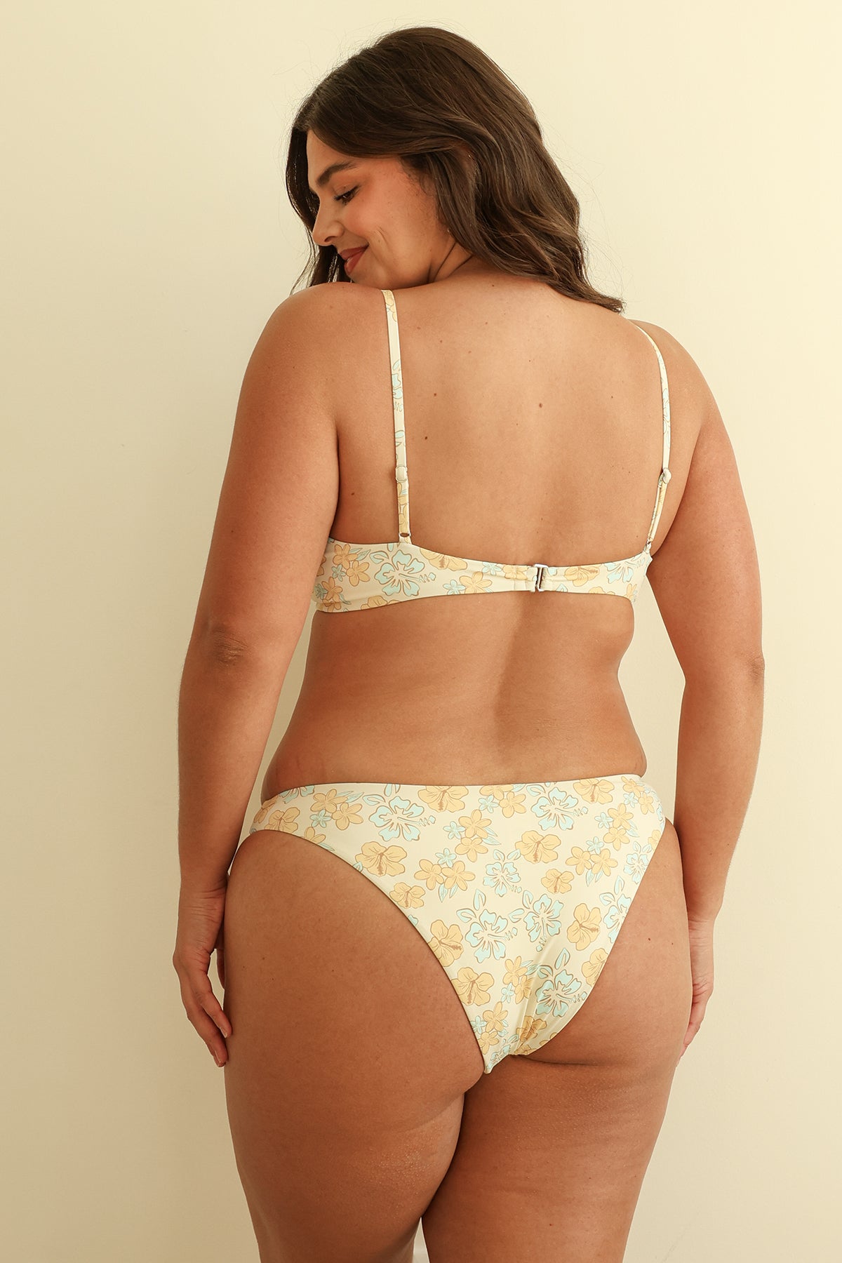 Bahama Mama Triangle Nocturnal Cheeky Set - Image 3