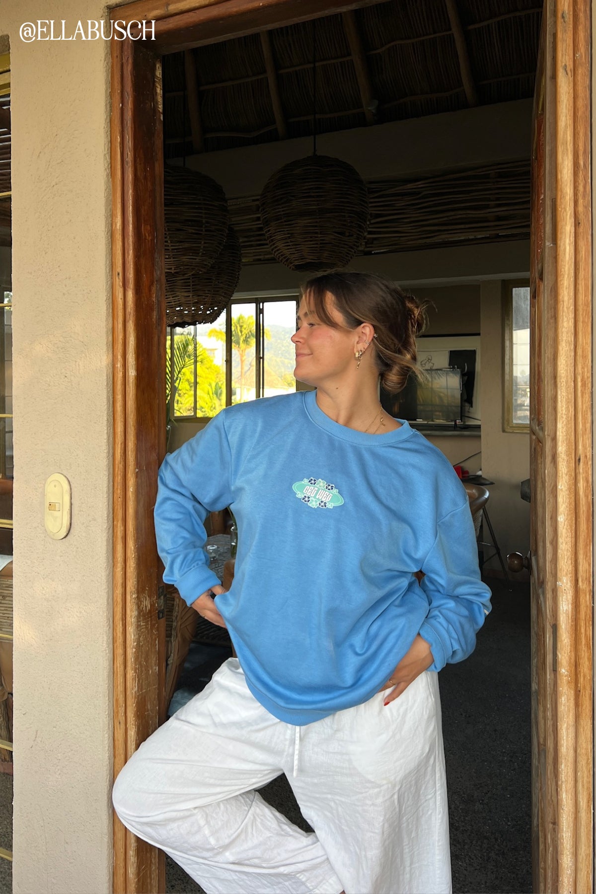 Apres Surf Crewneck - Image 5